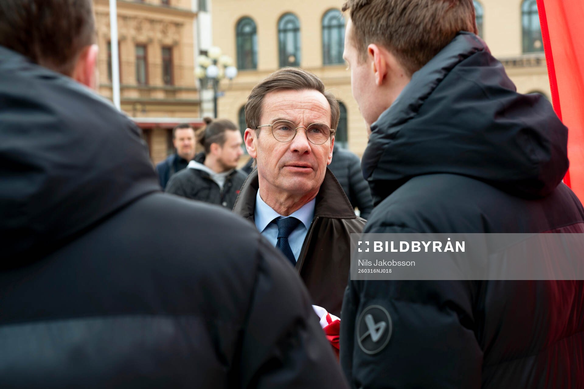 Statsminister Ulf Kristersson (M) besöker ett event