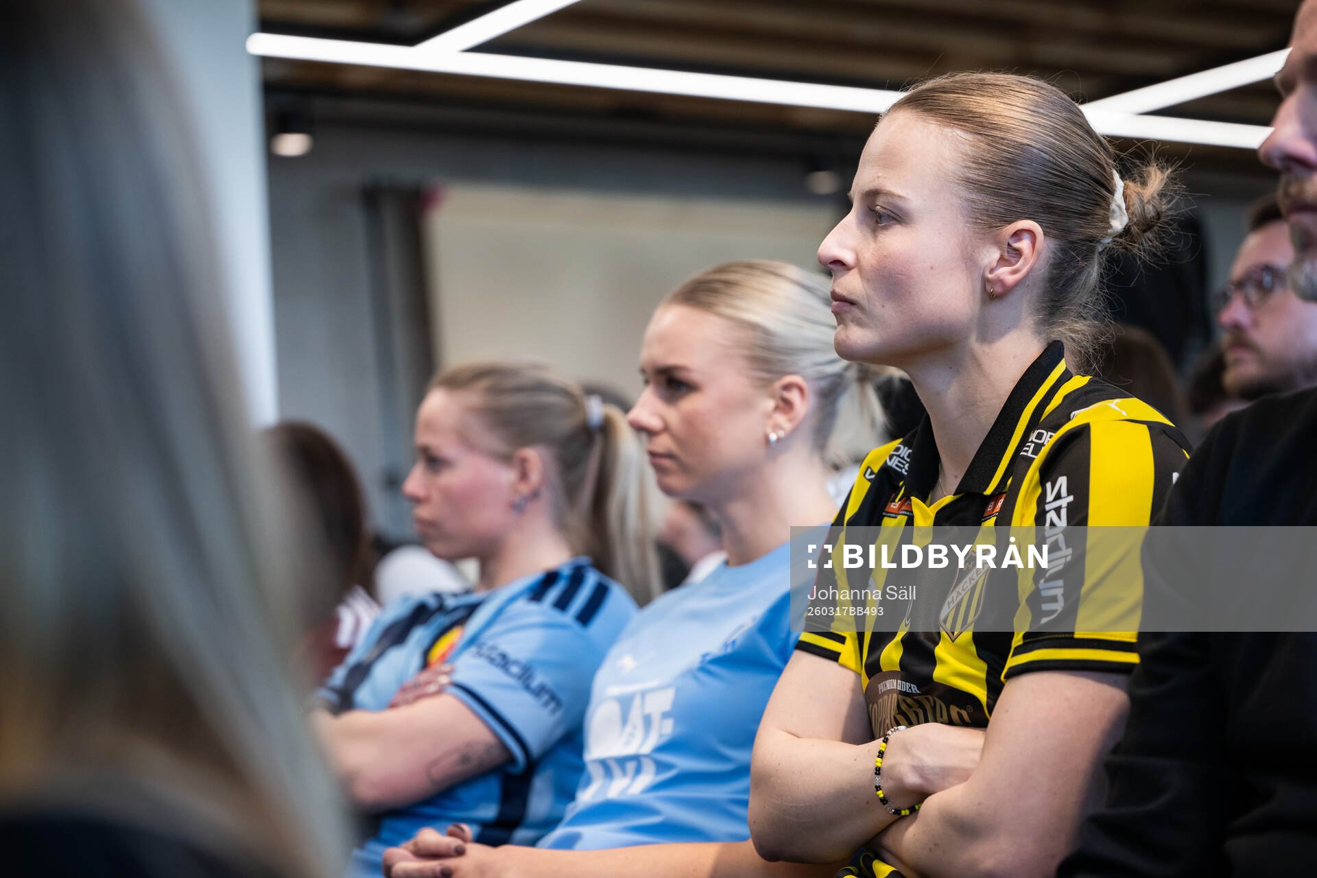 Nellie Lilja, Malmö FF, och Anna Anvegård, Häcken