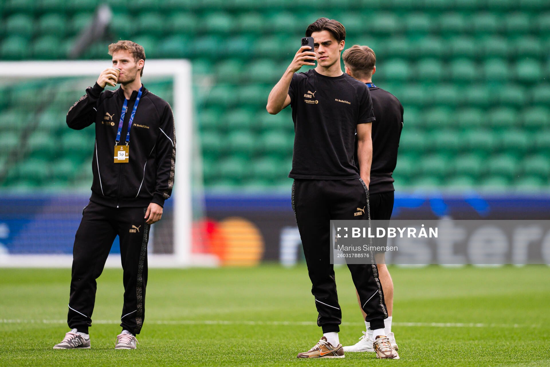 Magnus Riisnæs of Bodø/Glimt arrives