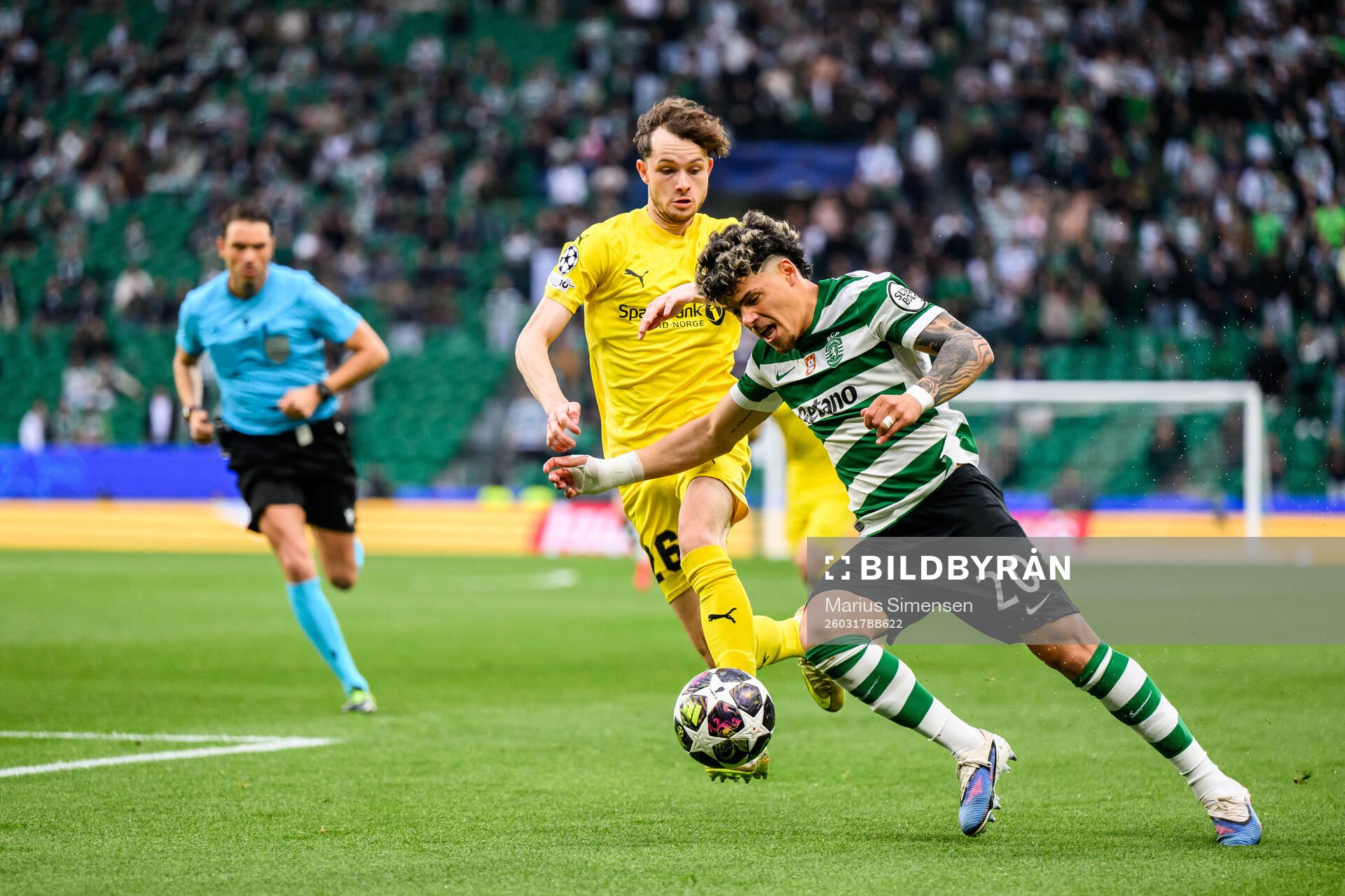 Håkon Evjen of Bodø/Glimt and Maximiliano Araújo of