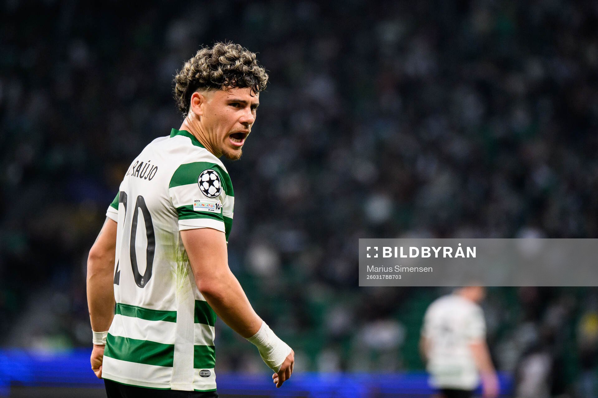Maximiliano Araújo of Sporting