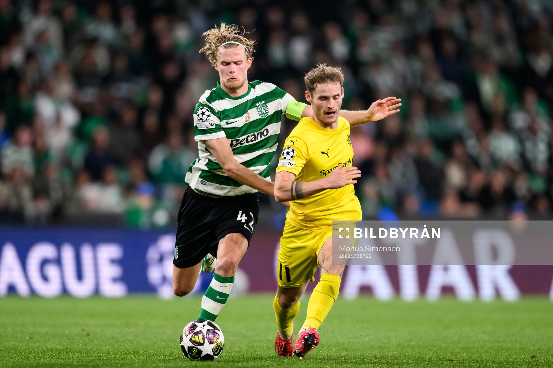 Morten Hjulmand of Sporting and Ole Didrik Blomberg of
