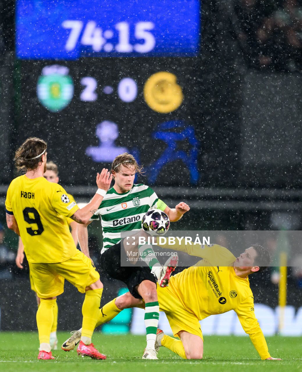 Morten Hjulmand of Sporting and Sondre Brunstad Fet of