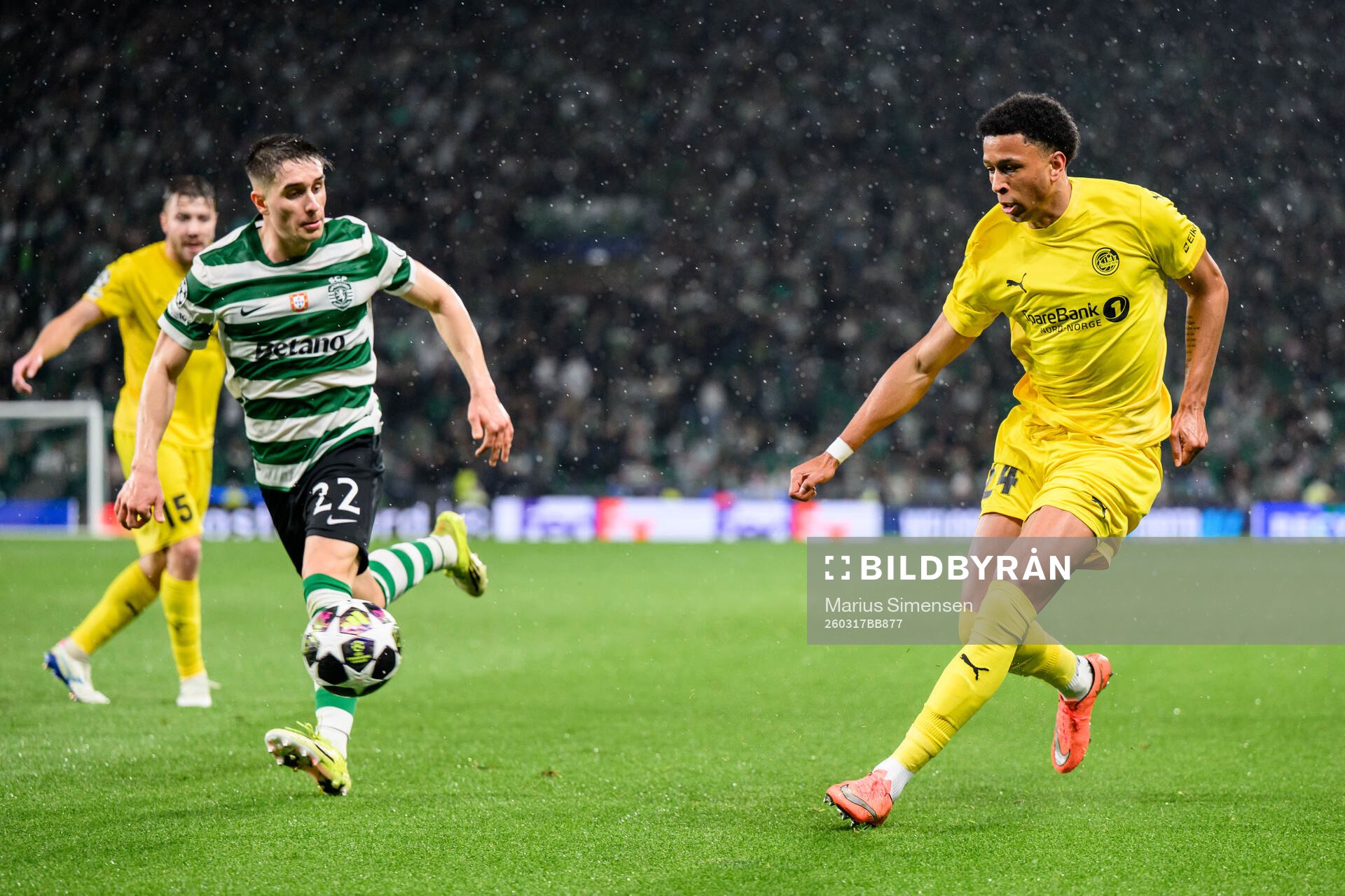 Iván Fresneda Corraliza of Sporting and Daniel Bassi  of