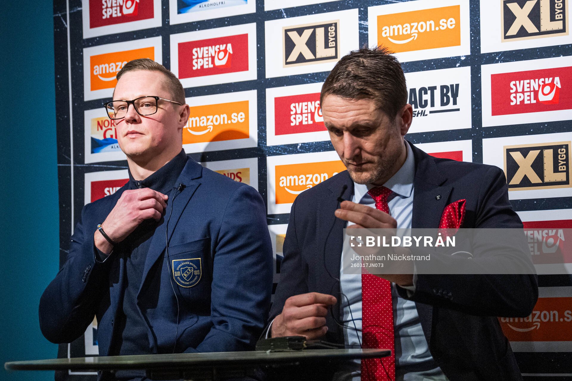 Djurgårdens tränare Robert Kimby och Malmö Redhawks