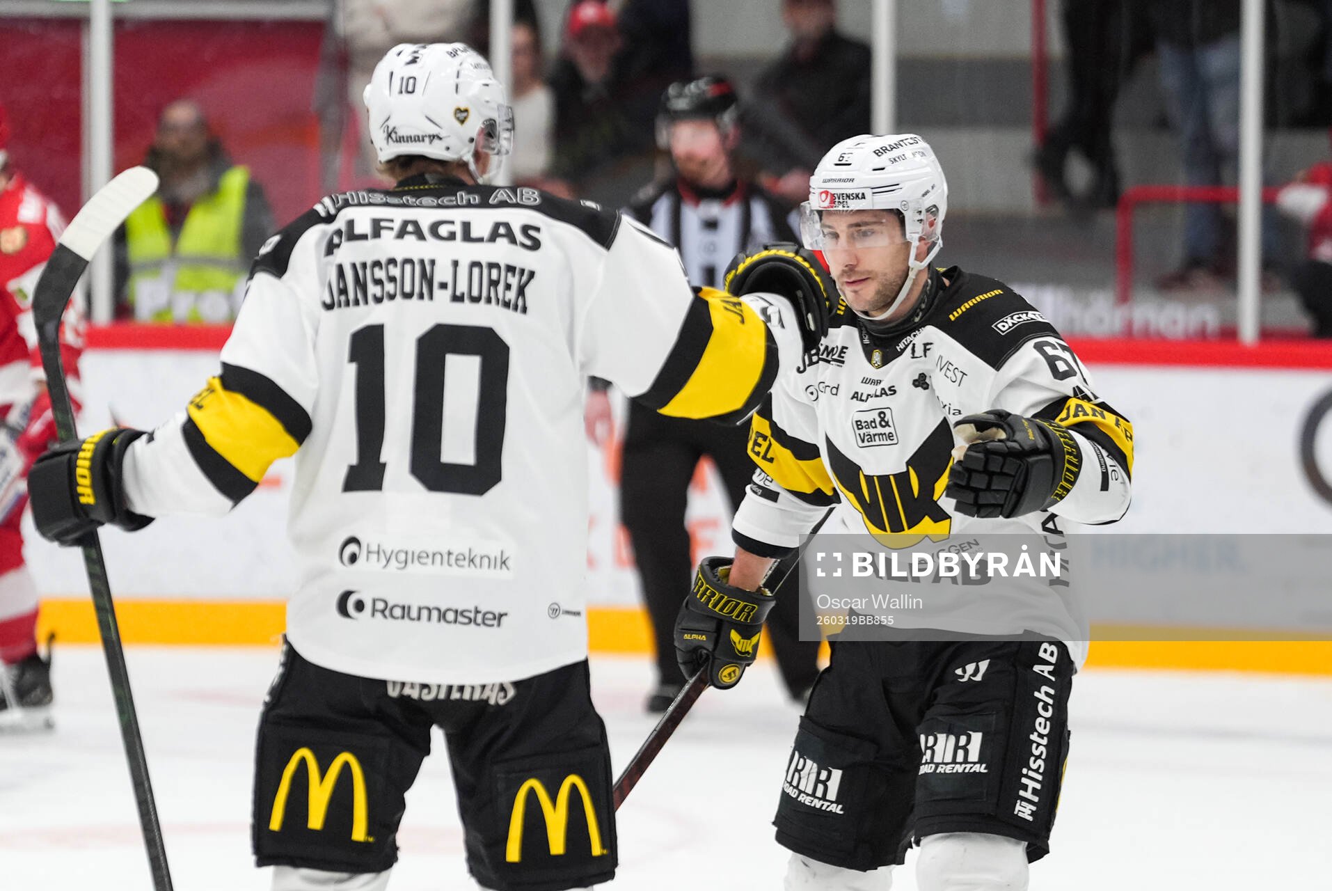 Västerås Jimmie Jansson jublar med Konstantin Komarek