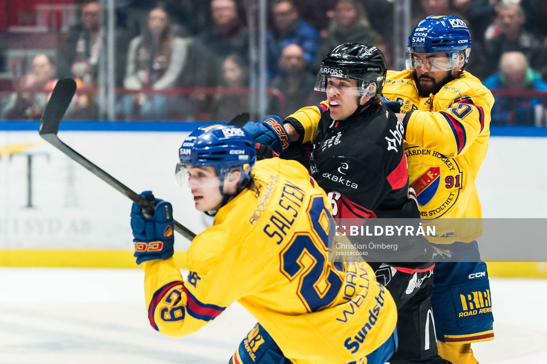 Djurgårdens Håvard Salsten och Oliver Kylington och