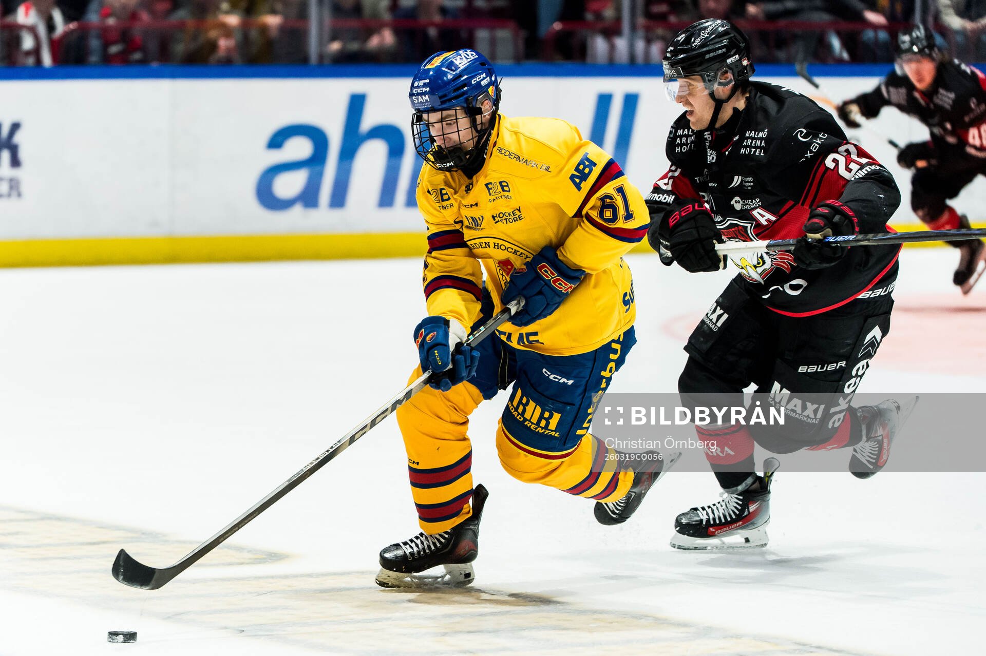 Djurgårdens Viggo Björck och Malmö Redhawks Janne