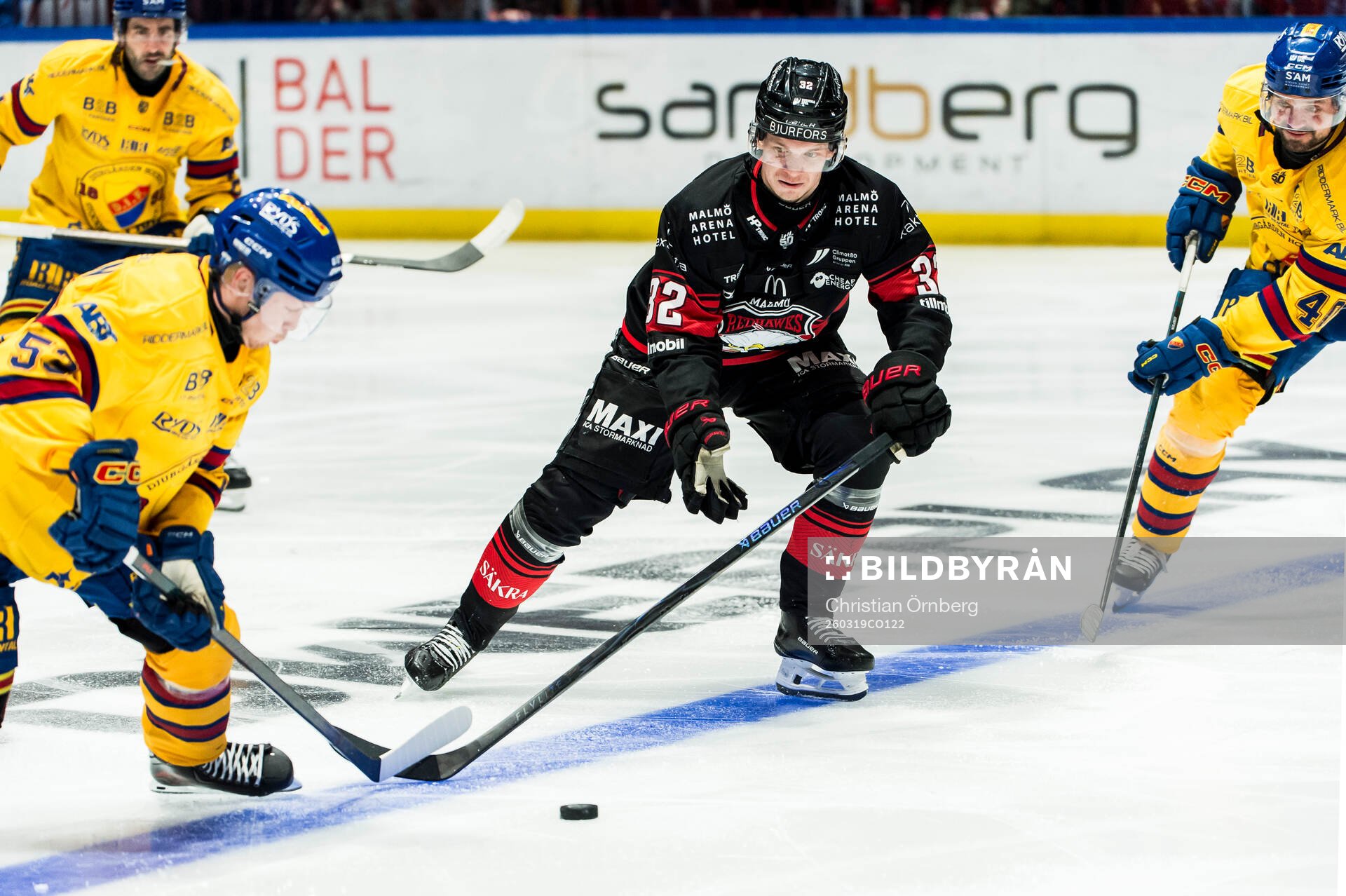 Malmö Redhawks Joona Ikonen mot Djurgårdens David
