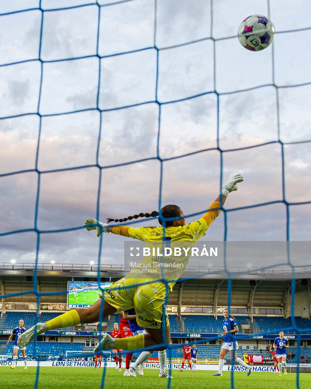 Brenna Marie Lovera of Brann scores the 0-2 goal behind