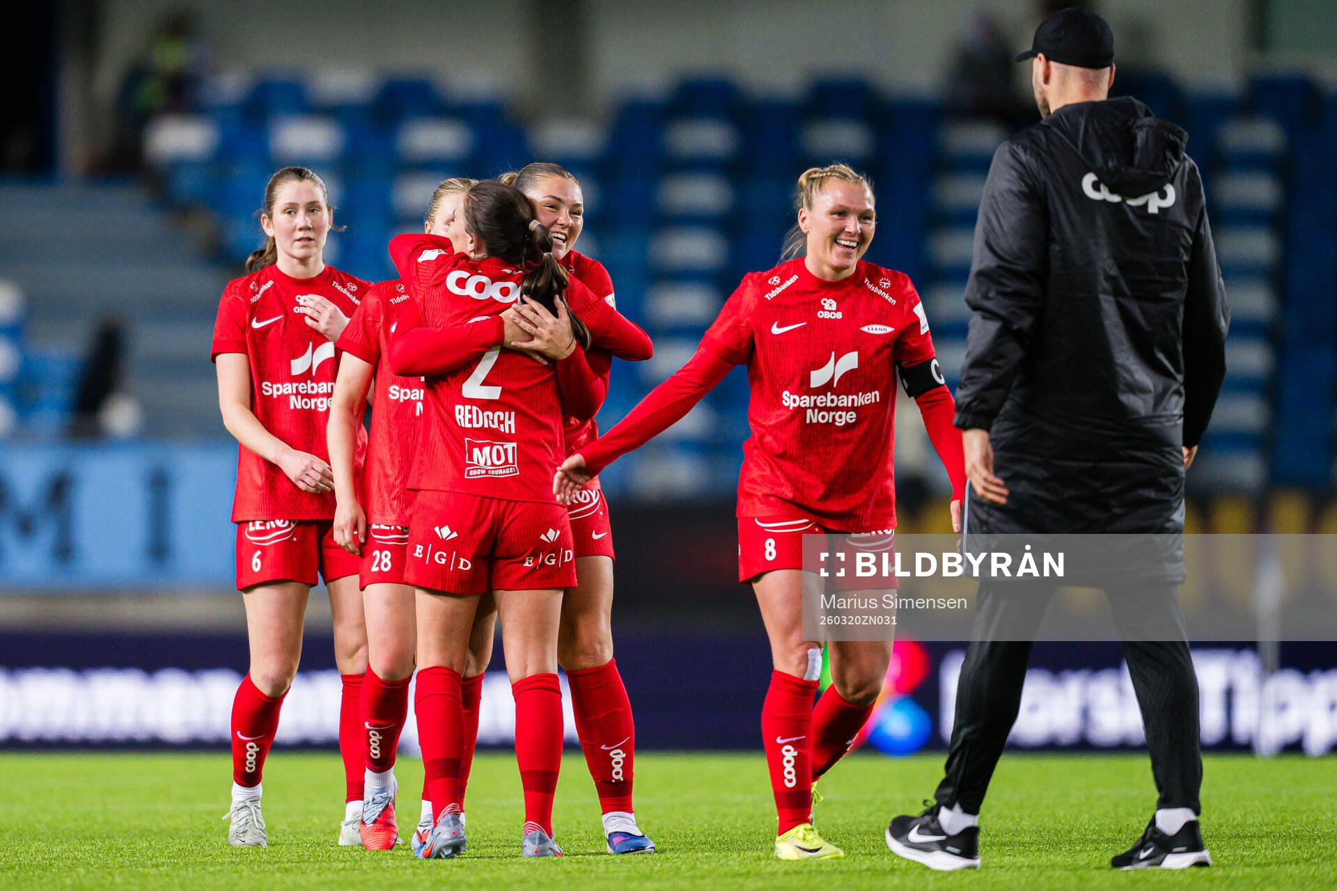 Anna Nerland Aahjem and Karoline Haugland of Brann