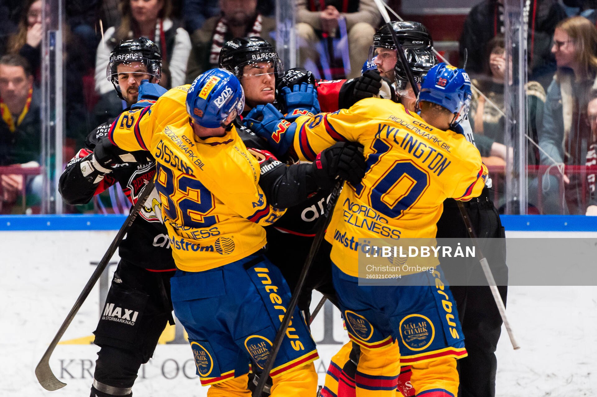 Malmö Redhawks Axel Sundberg samt Djurgårdens Colby