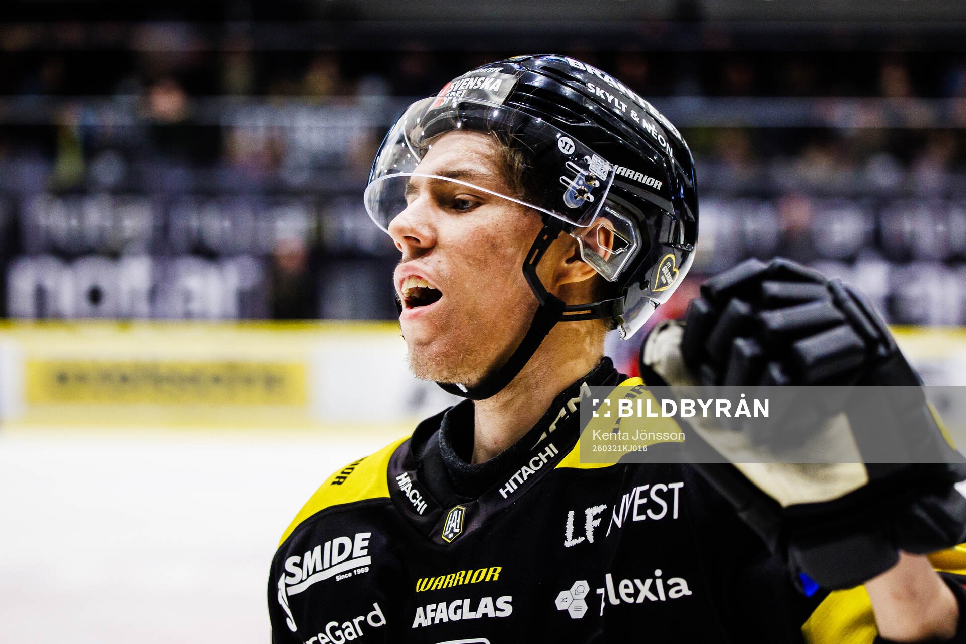 Västerås Viktor Johansson jublar