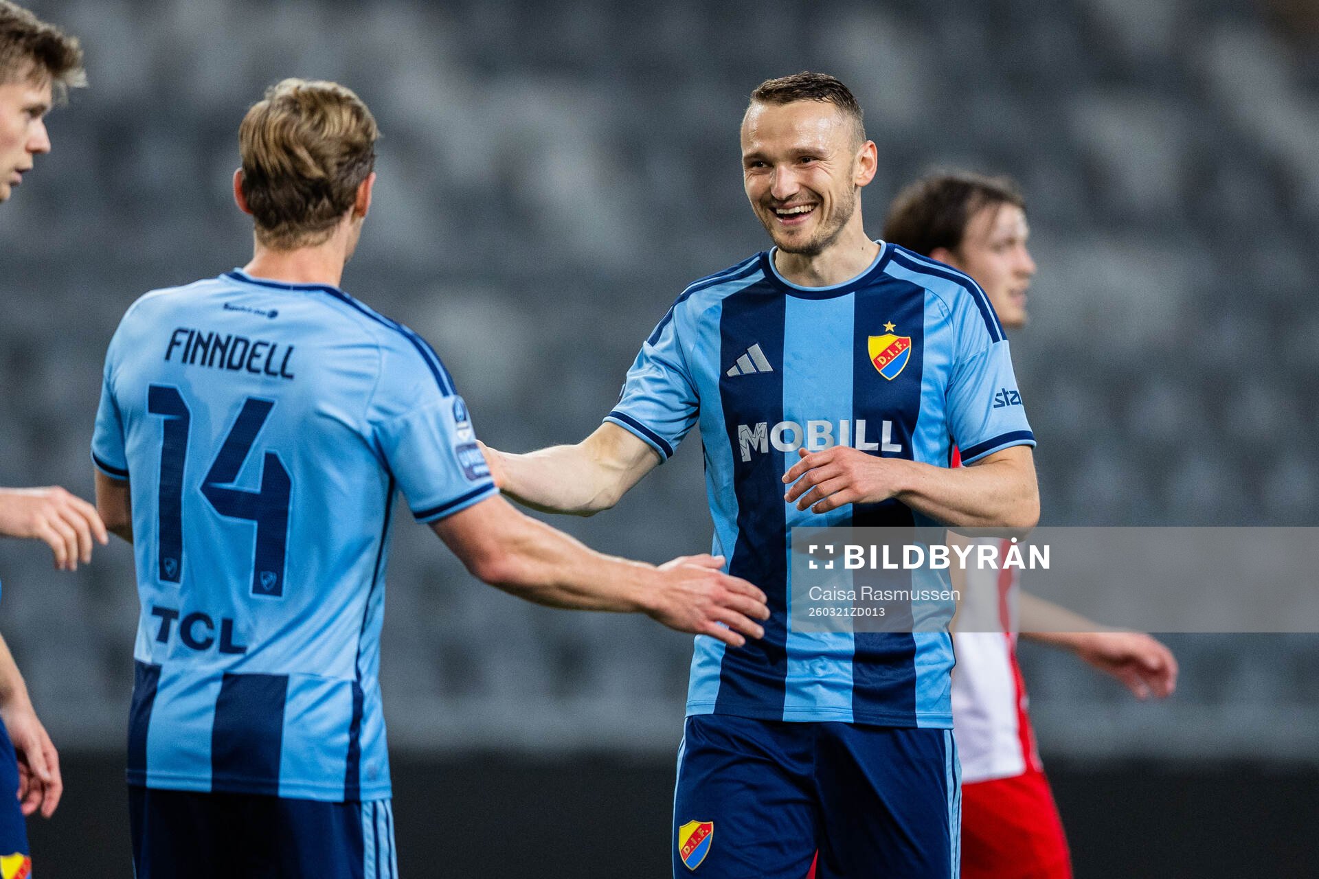 Djurgårdens Hampus Finndell och Piotr Johansson