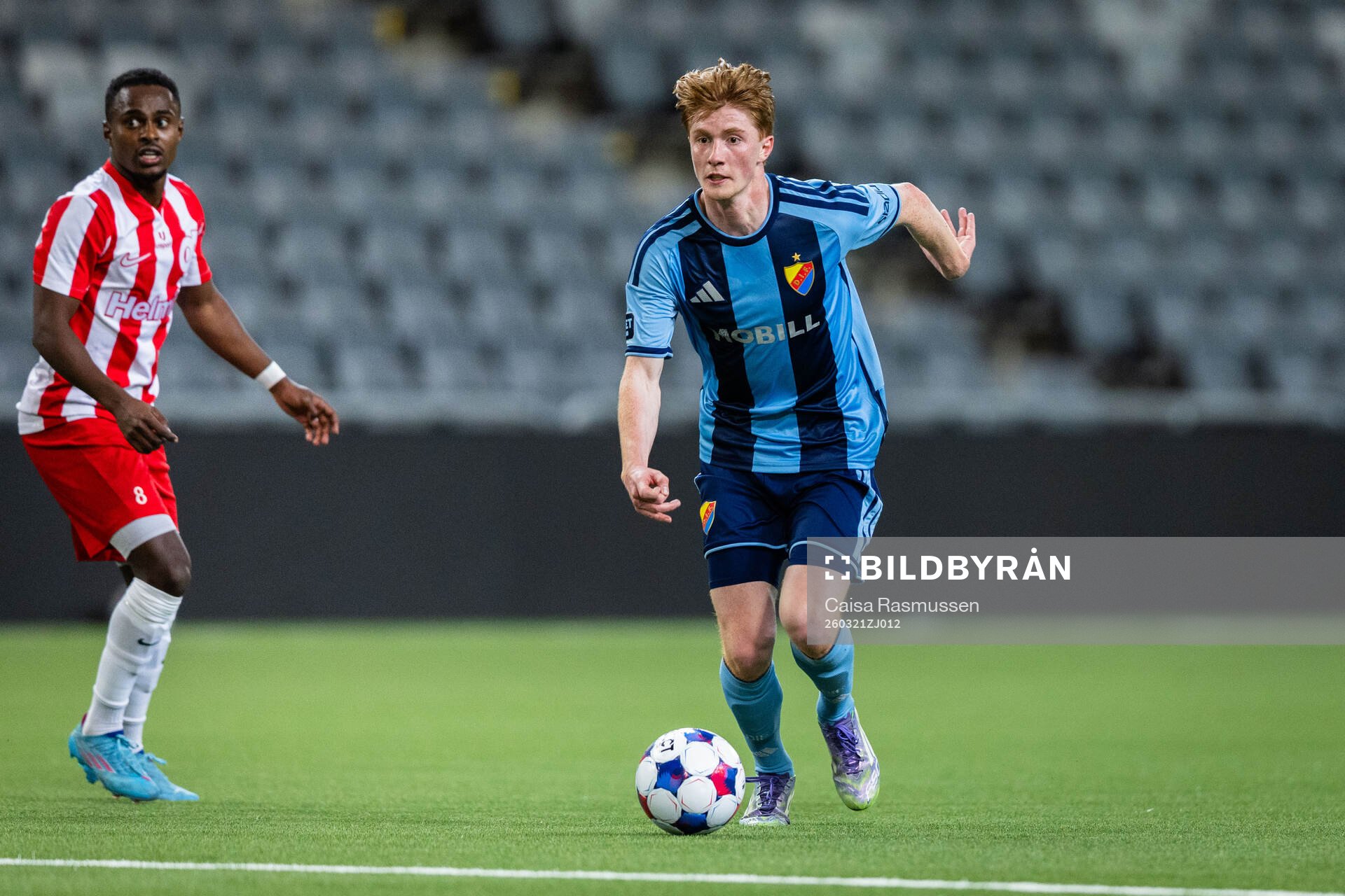 Degerfors Bilal Hussein och Djurgårdens Peter Langhoff