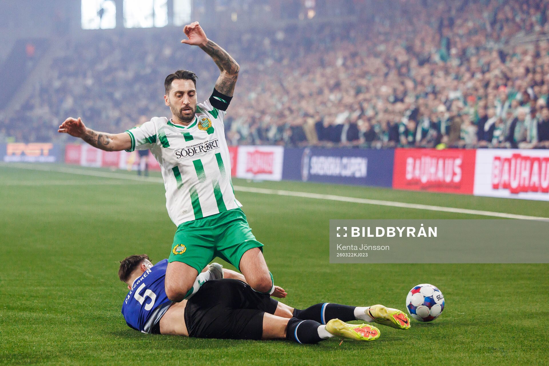 Sirius Henrik Rönnlöf Castegren och Hammarbys Nahir Besara