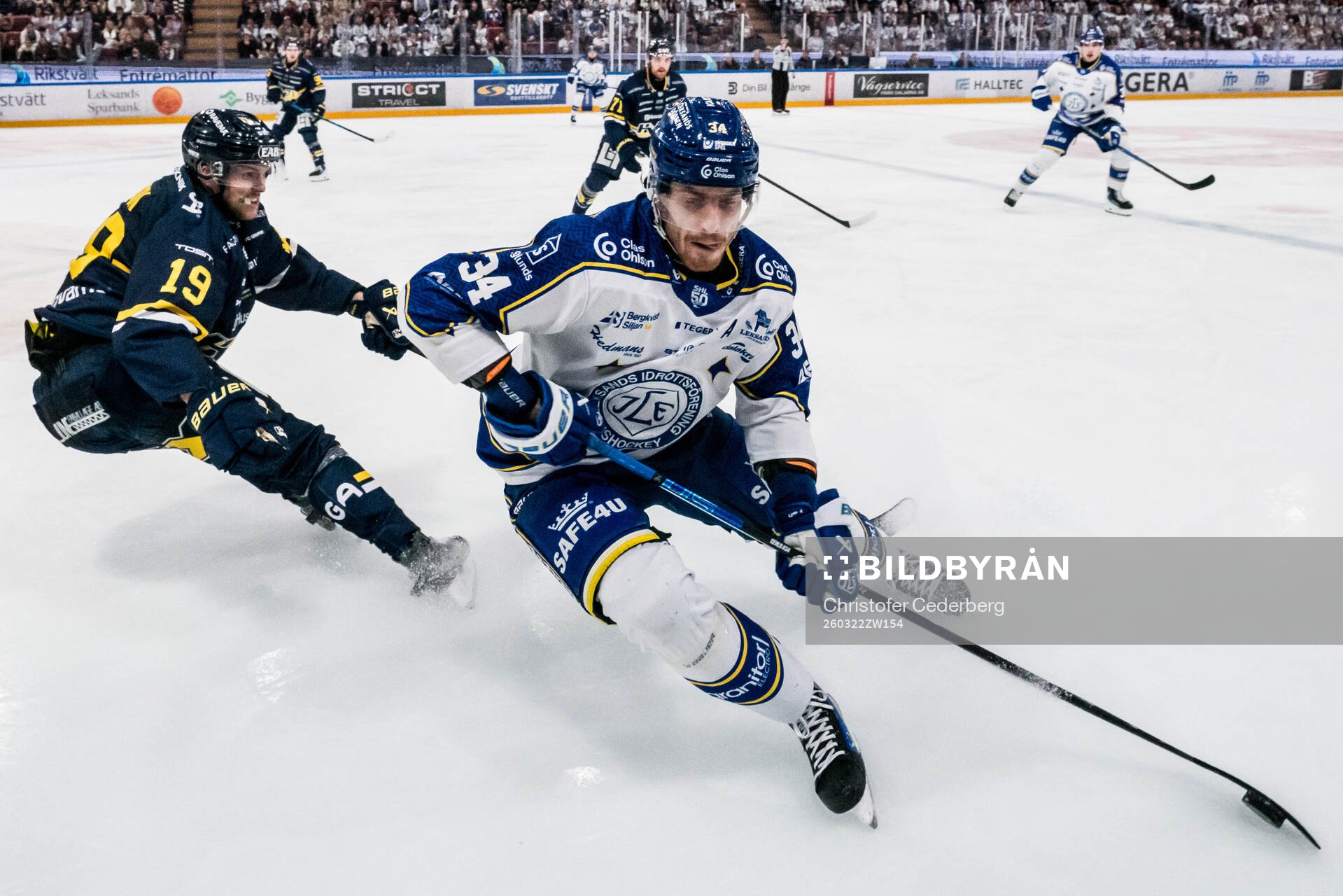 HV71s Niklas Hansson och Leksands Peter Cehlarik