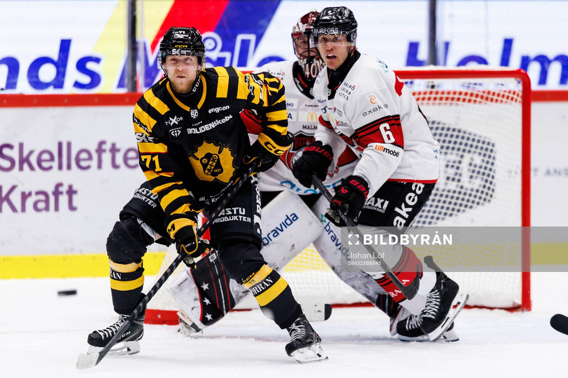 Skellefteås Jonathan Davidsson och Malmö Redhawks Eemil