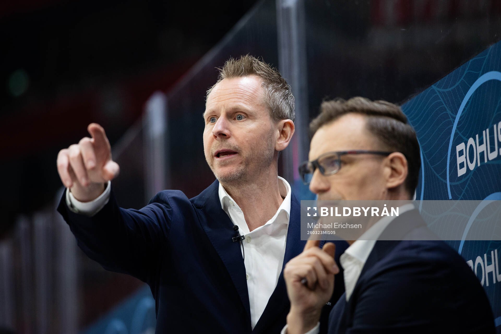 Frölundas tränare Robert Ohlsson och assisterande