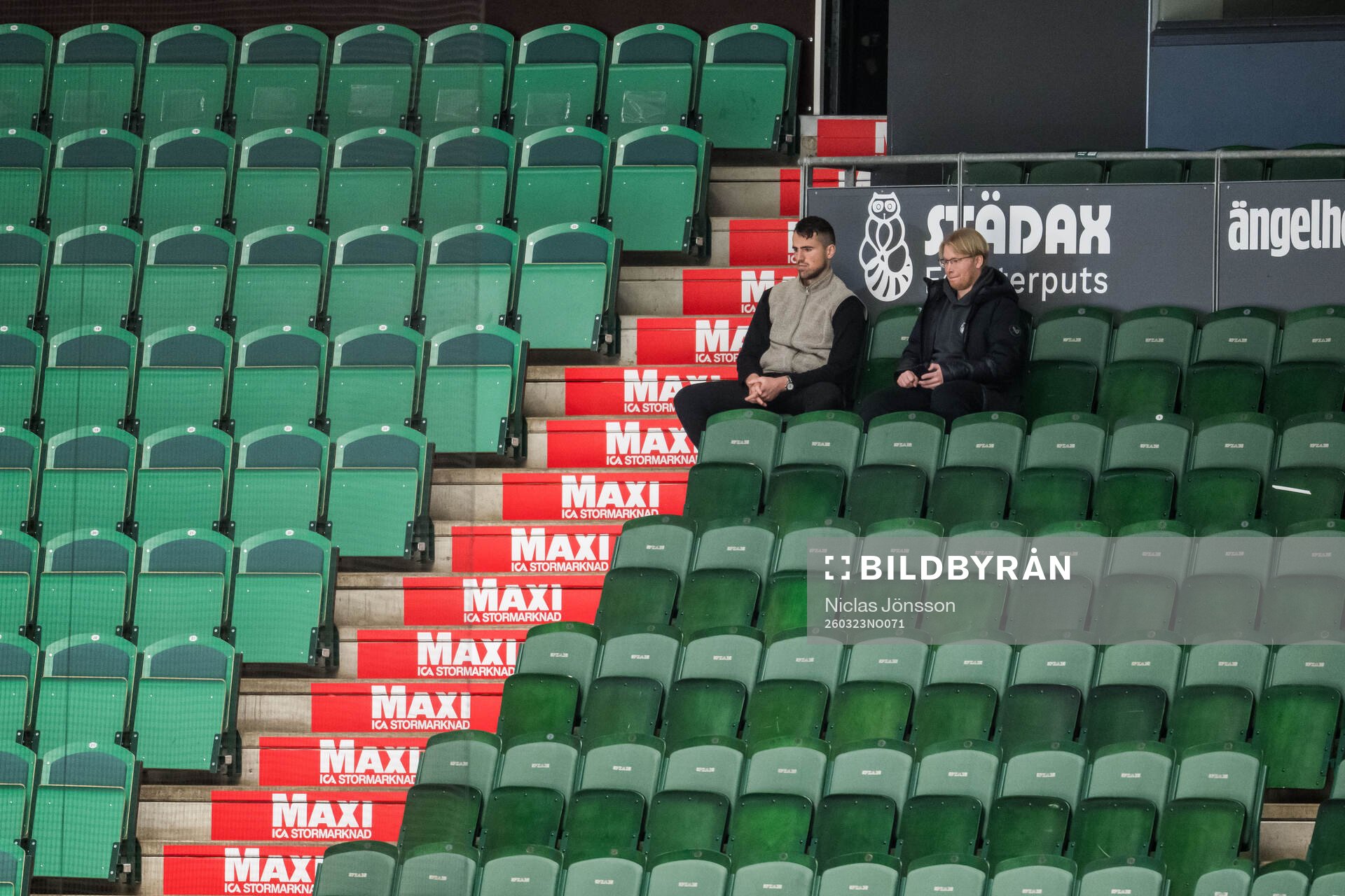 Rögles klubbdirektör Alen Bibic och assisterande