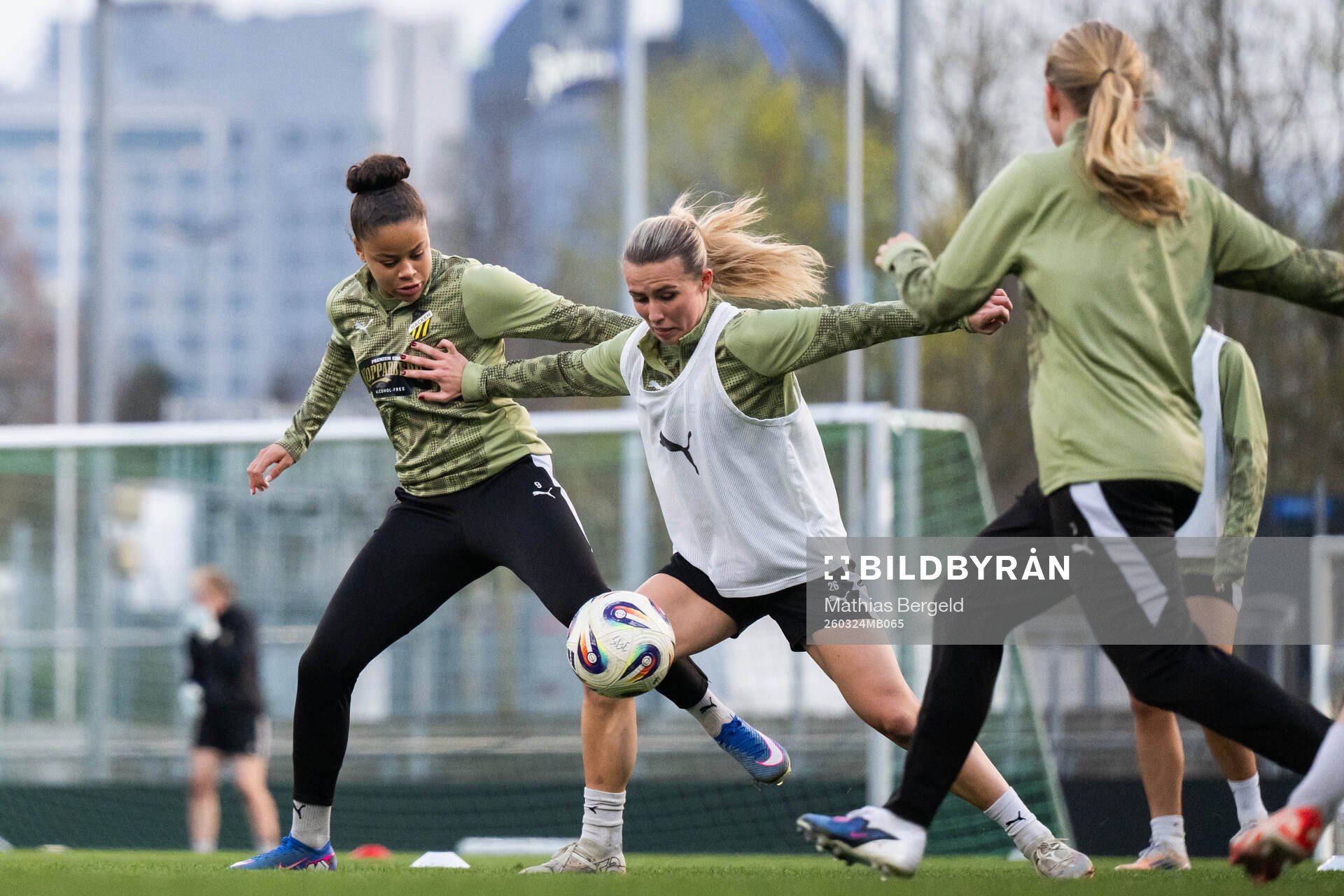 Felicia Schröder and Nathalie Staaf