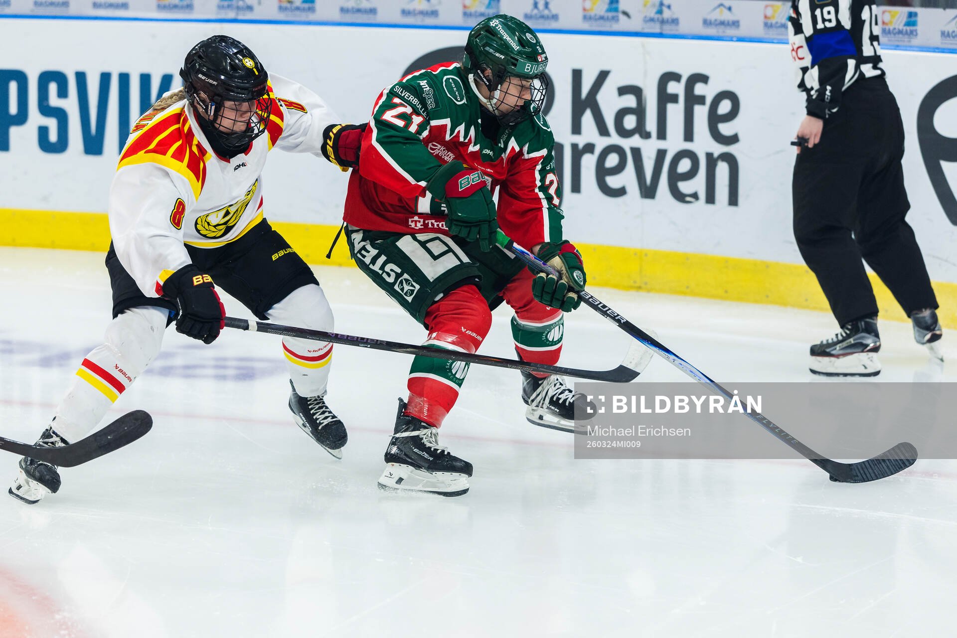 Brynäs Oona Koukkula och Frölundas Jenna Goodwin
