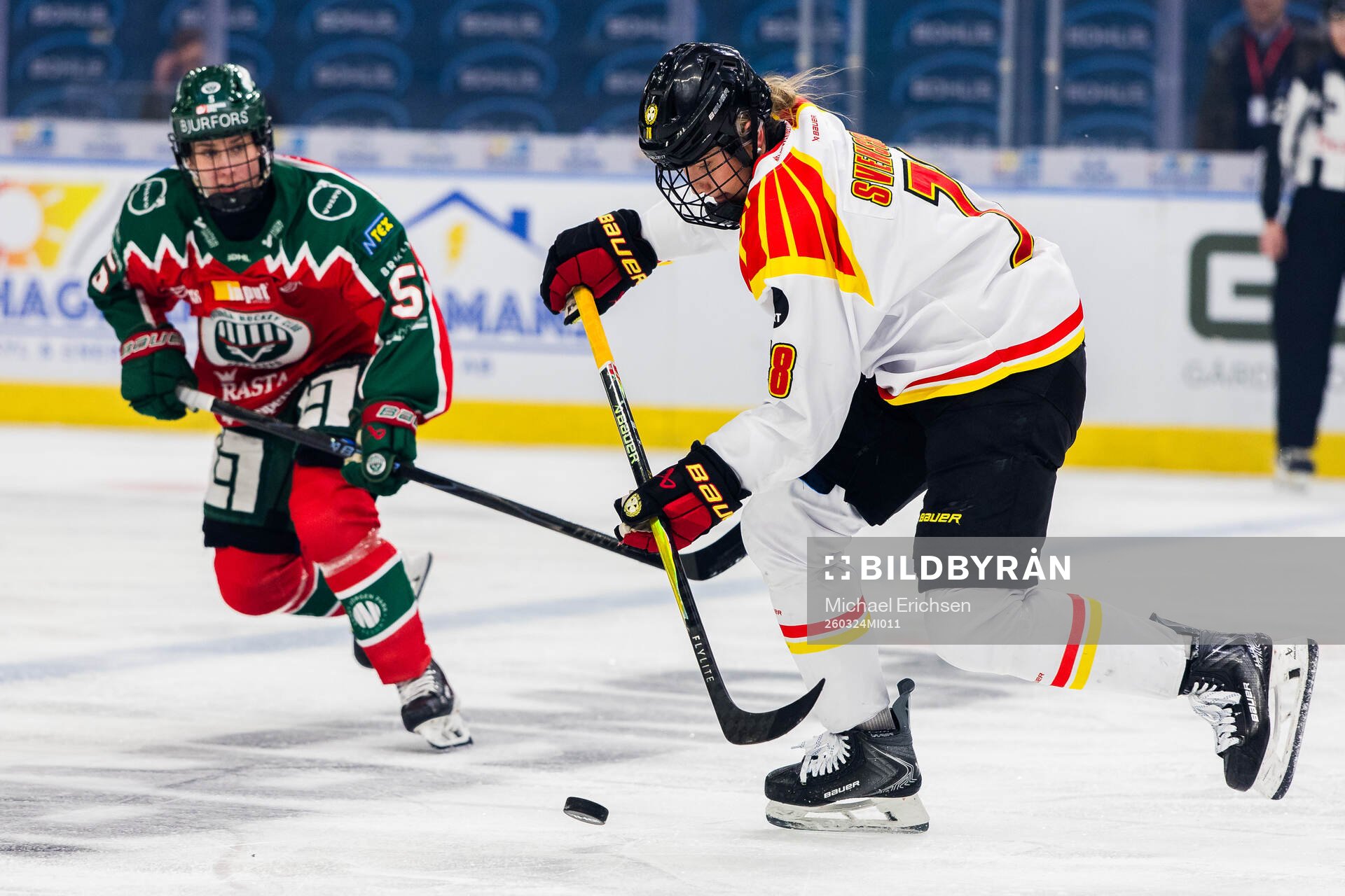 Brynäs Elin Svensson och Frölundas Nathalie Lidman