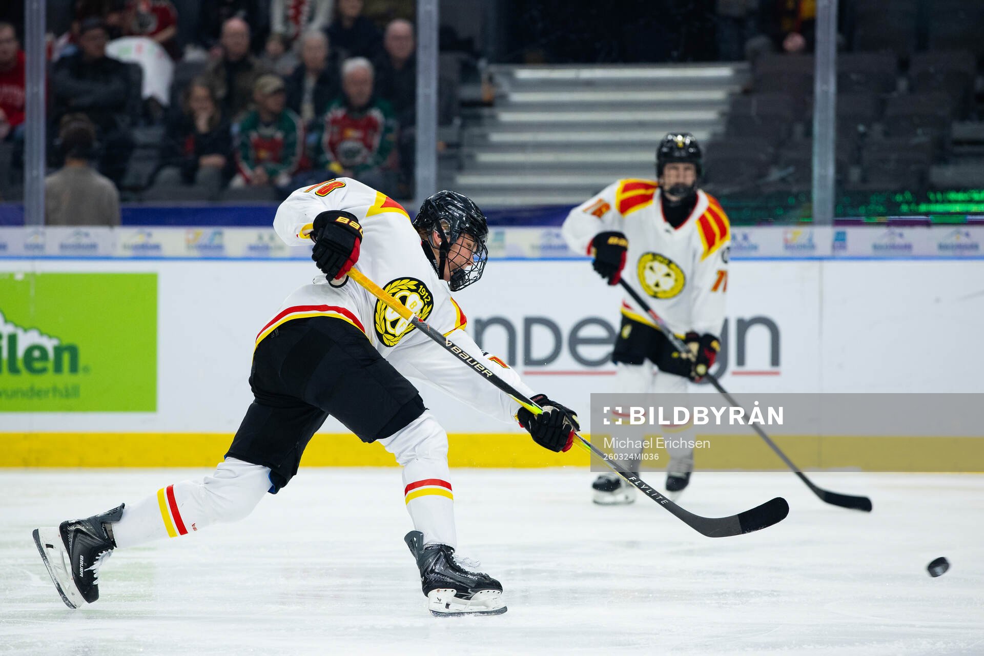 Brynäs Elin Svensson skjuter 0-2