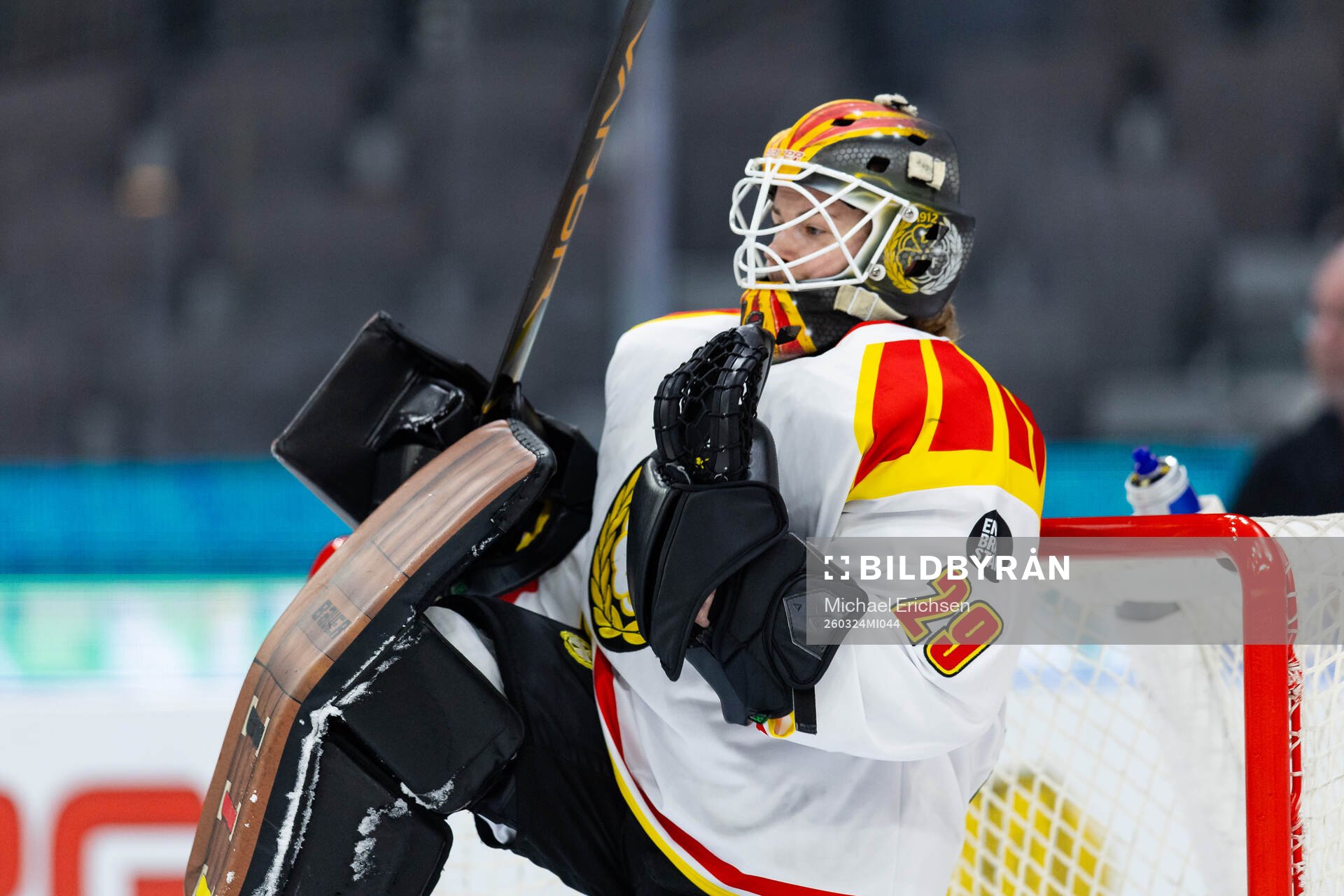 Brynäs målvakt Klara Peslarova jublar