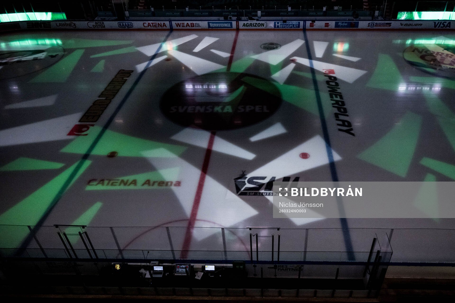 SHL - Slutspel 2026 reklam på isen