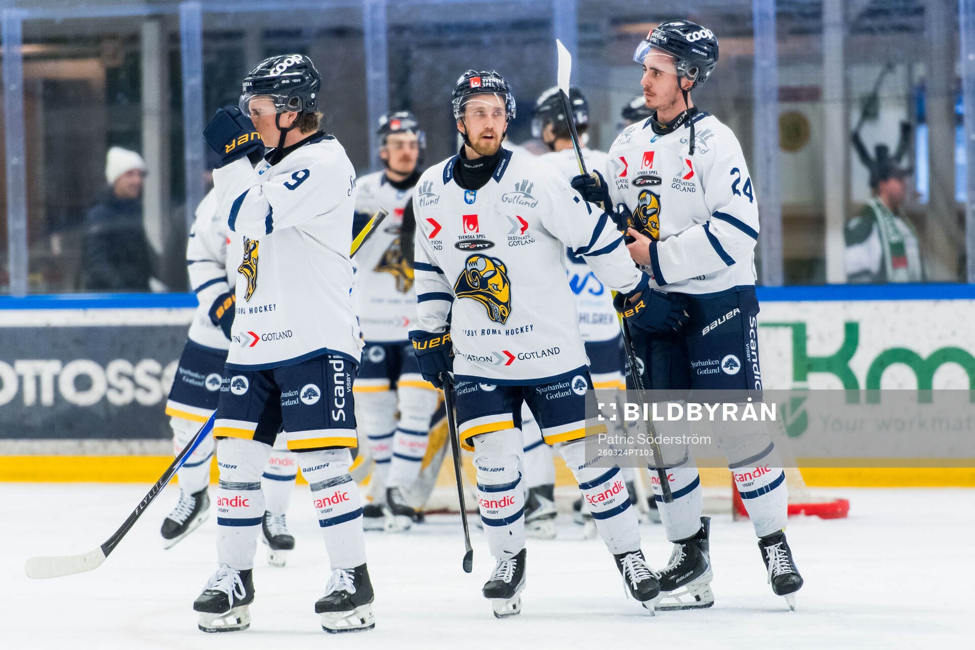 Visby Romas Karl Påhlsson och Casper Larsson jublar