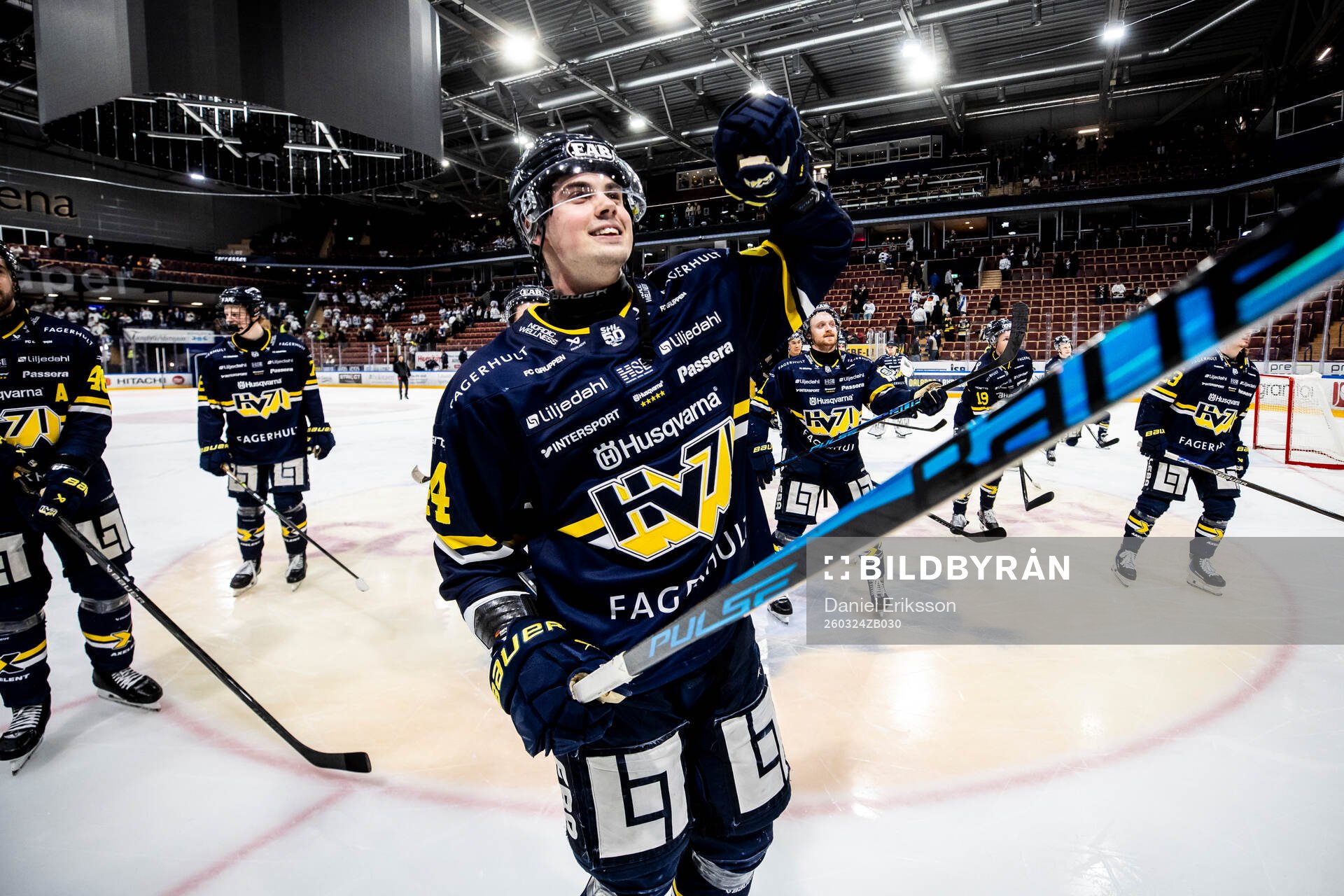 HV71s spelarna jublar