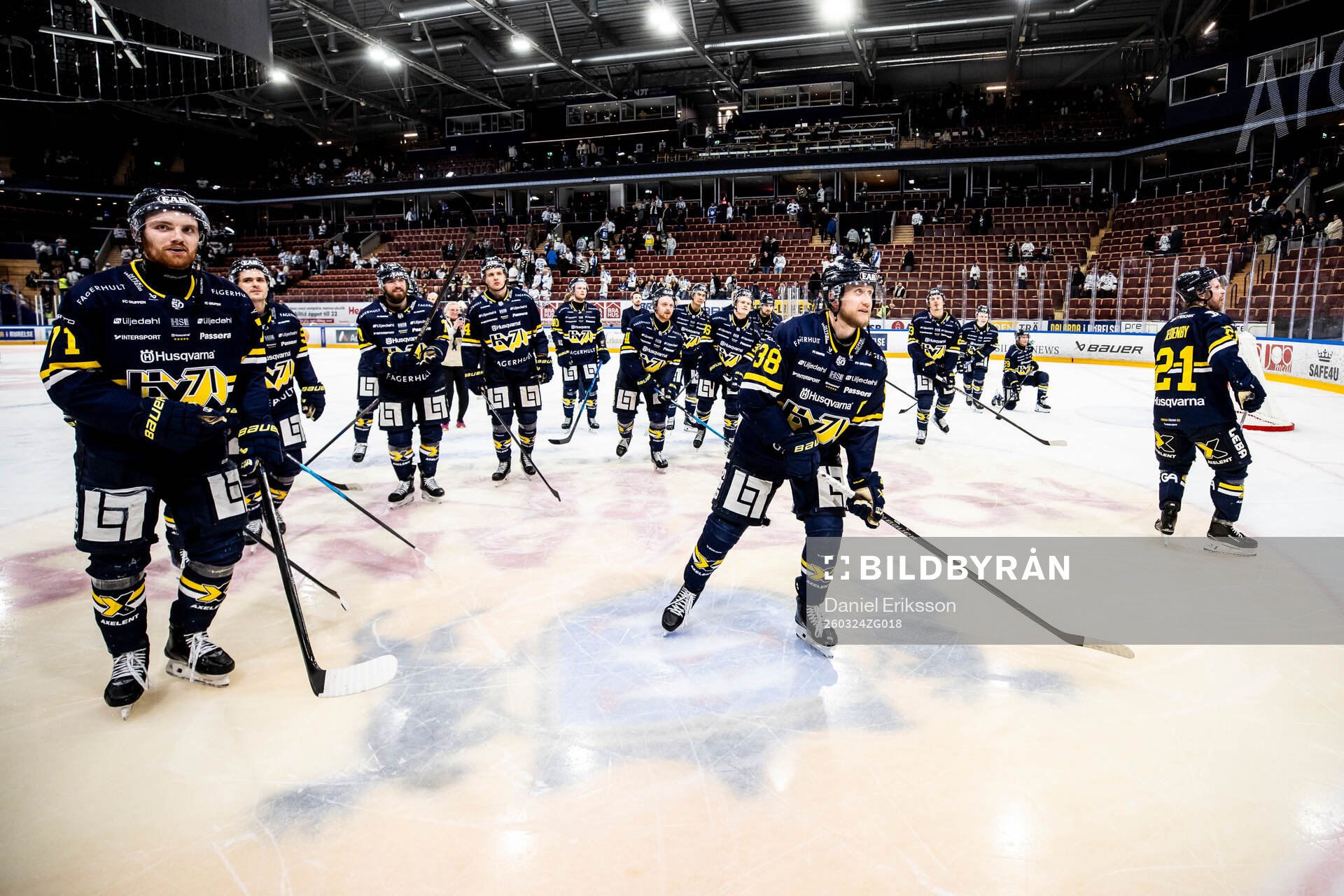 HV71s spelarna jublar