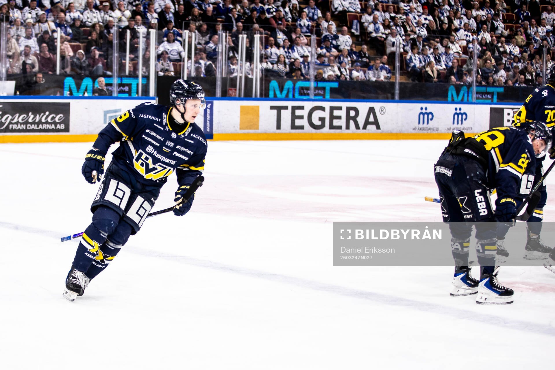 HV71s Hugo Pettersson jublar
