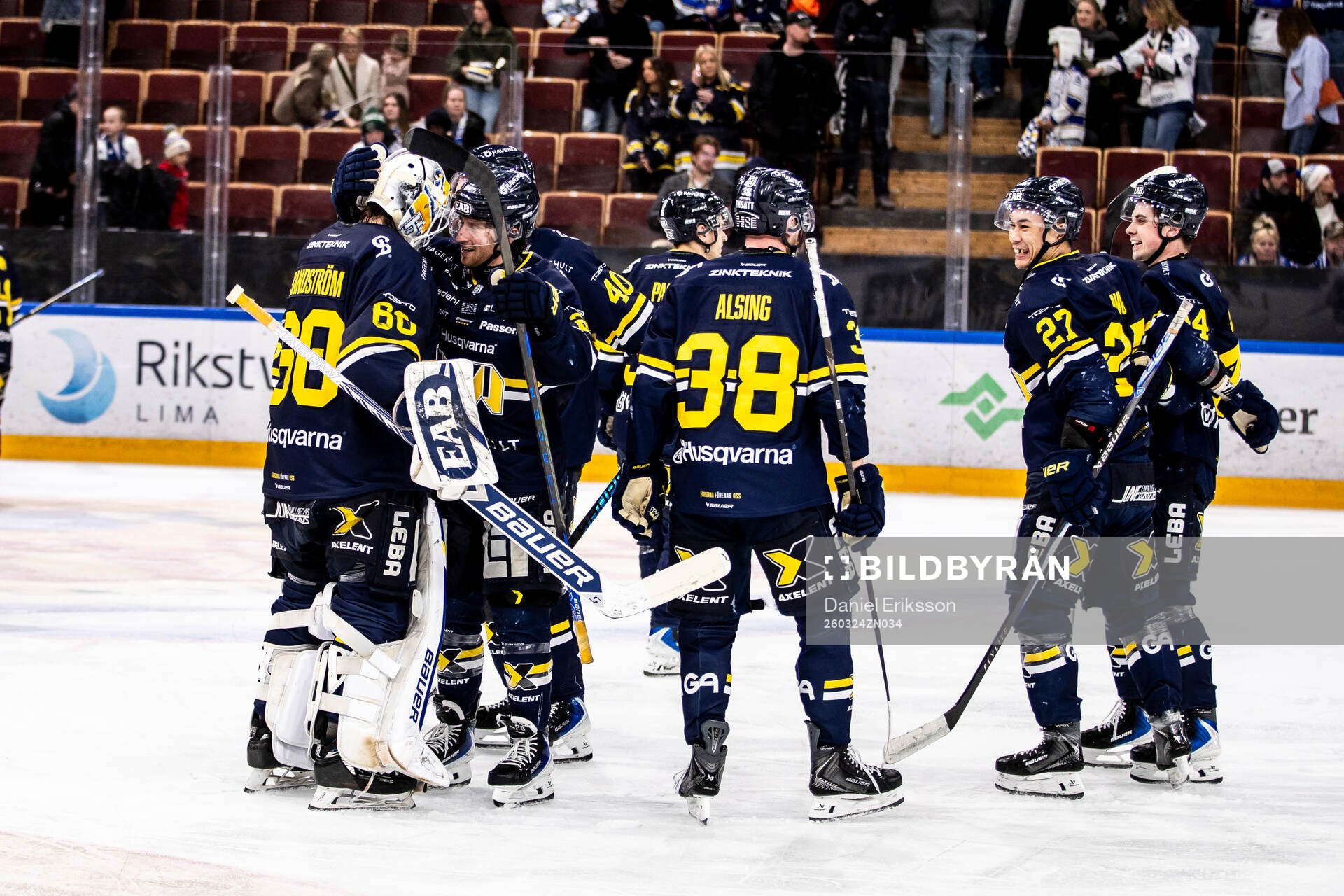 HV71s spelarna jublar