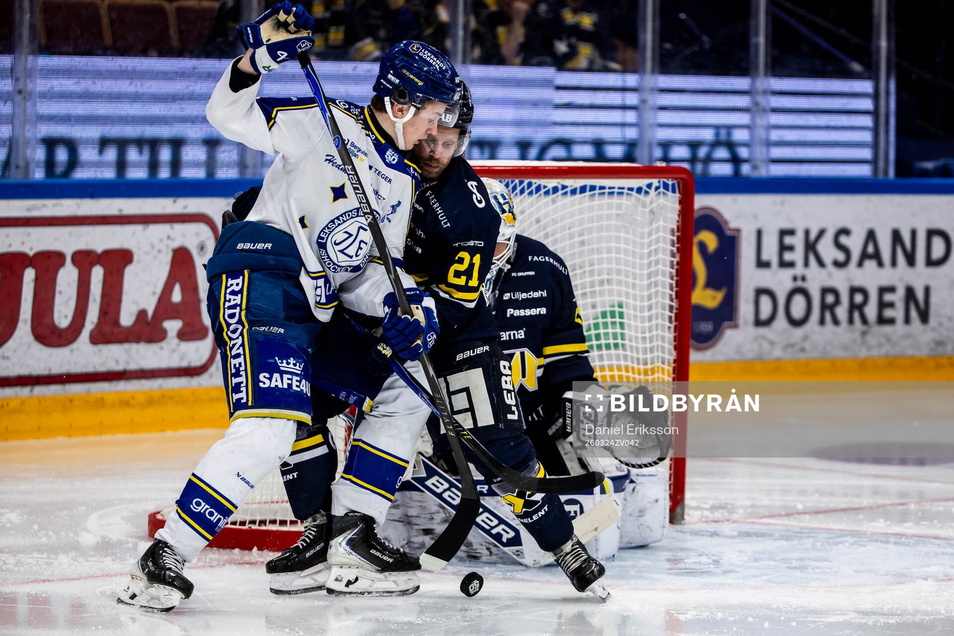 Leksands Tinus Luc Koblar och HV71s Mattias Tedenby