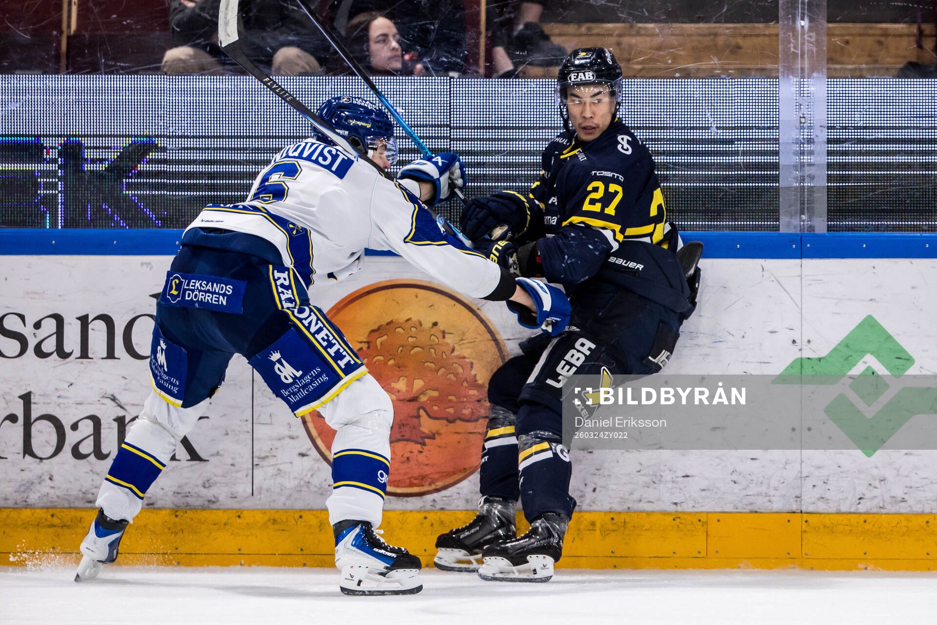 Leksands Alexander Lundqvist och HV71s Jonathan Ang
