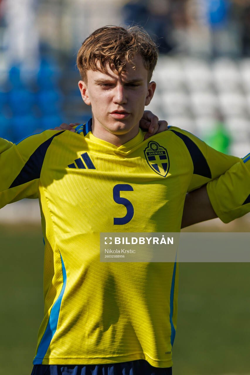 Viggo Fälth of Sweden