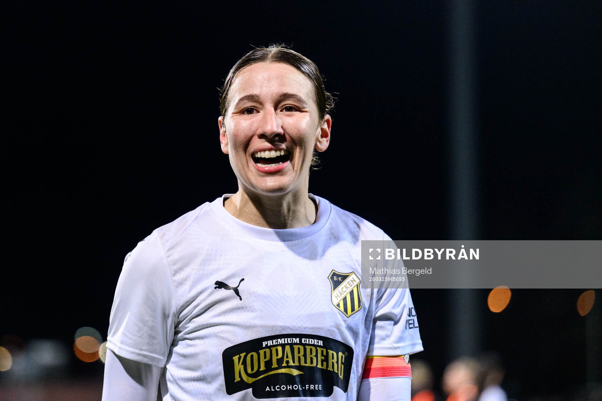 Tabby Tindell  of Häcken celebrates