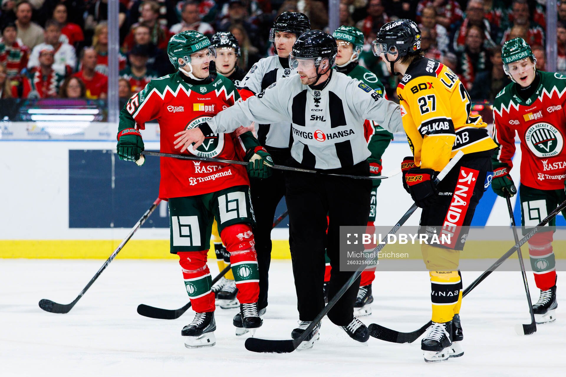 Frölundas Arttu Ruotsalainen och Luleås Oskari Laaksonen