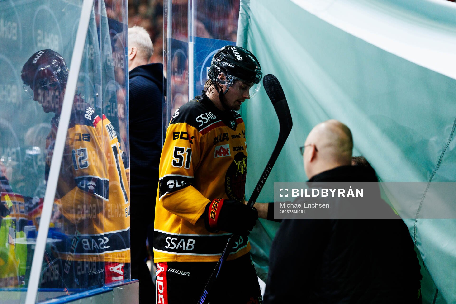 Luleås Markus Nurmi lämnar isen