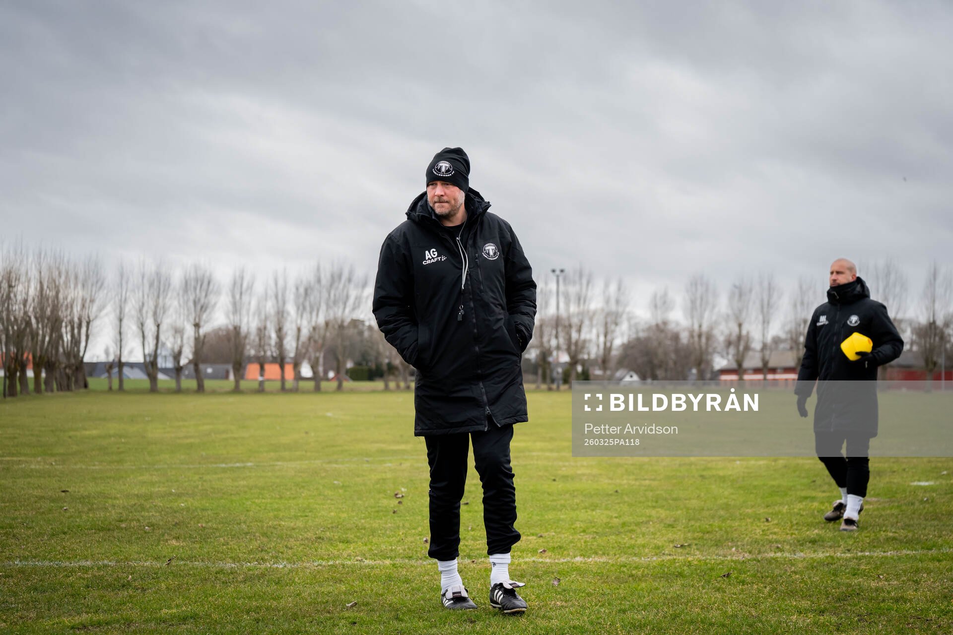 Tränare Andreas Granqvist och assisterande tränare