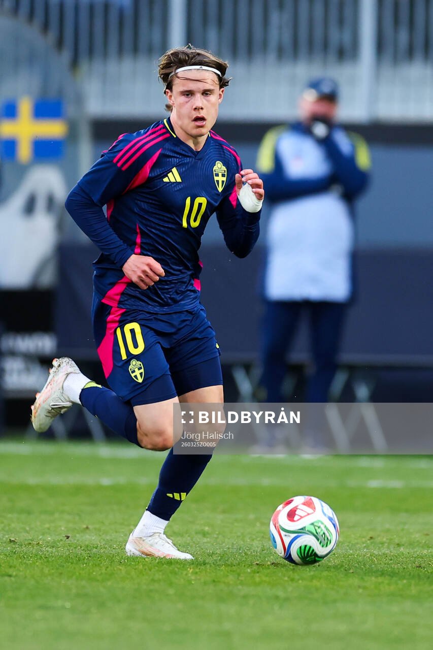 Love Arrhov of Sweden
