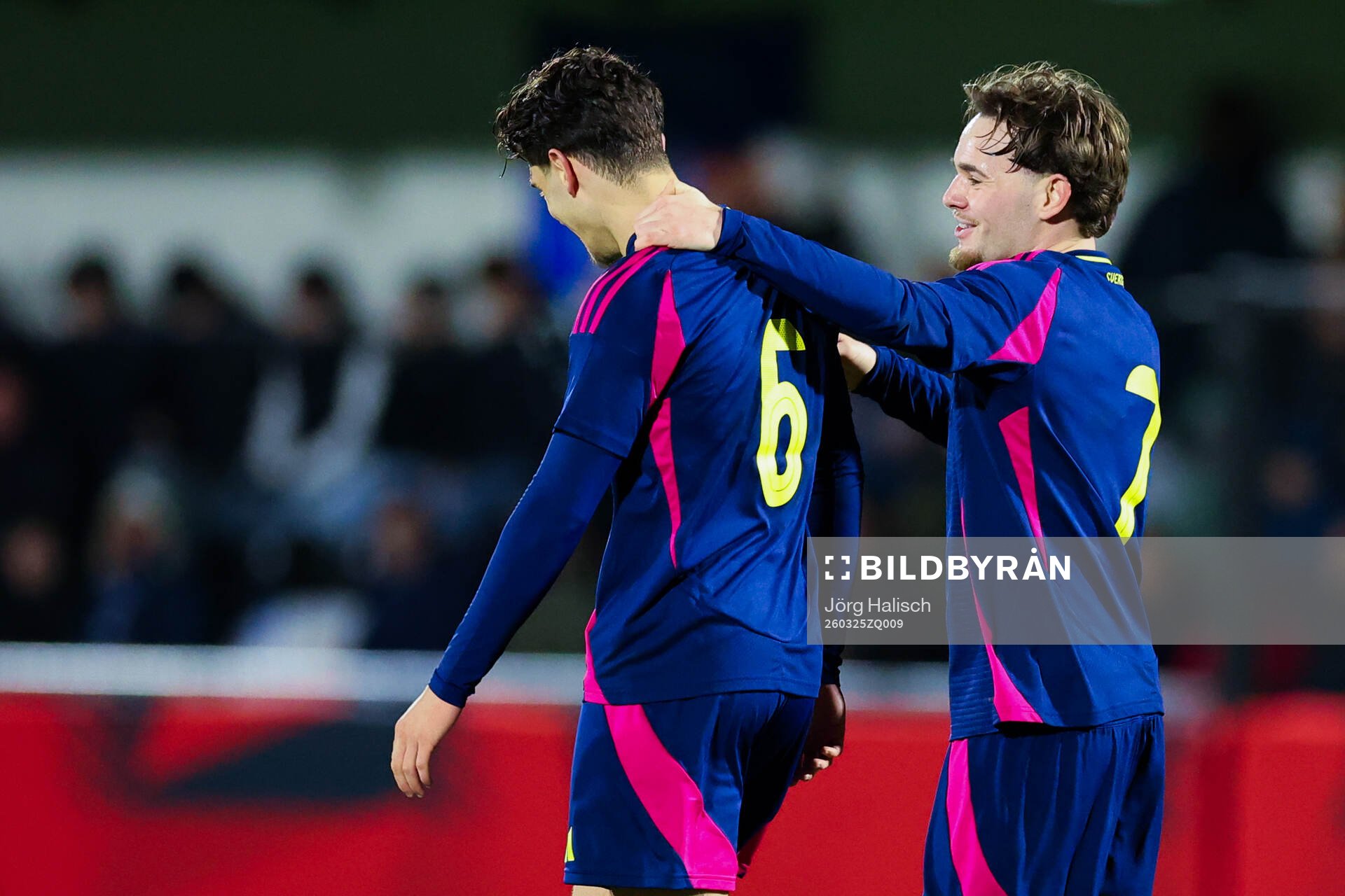 Adrian Lahdo and Neo Jönsson of Sweden