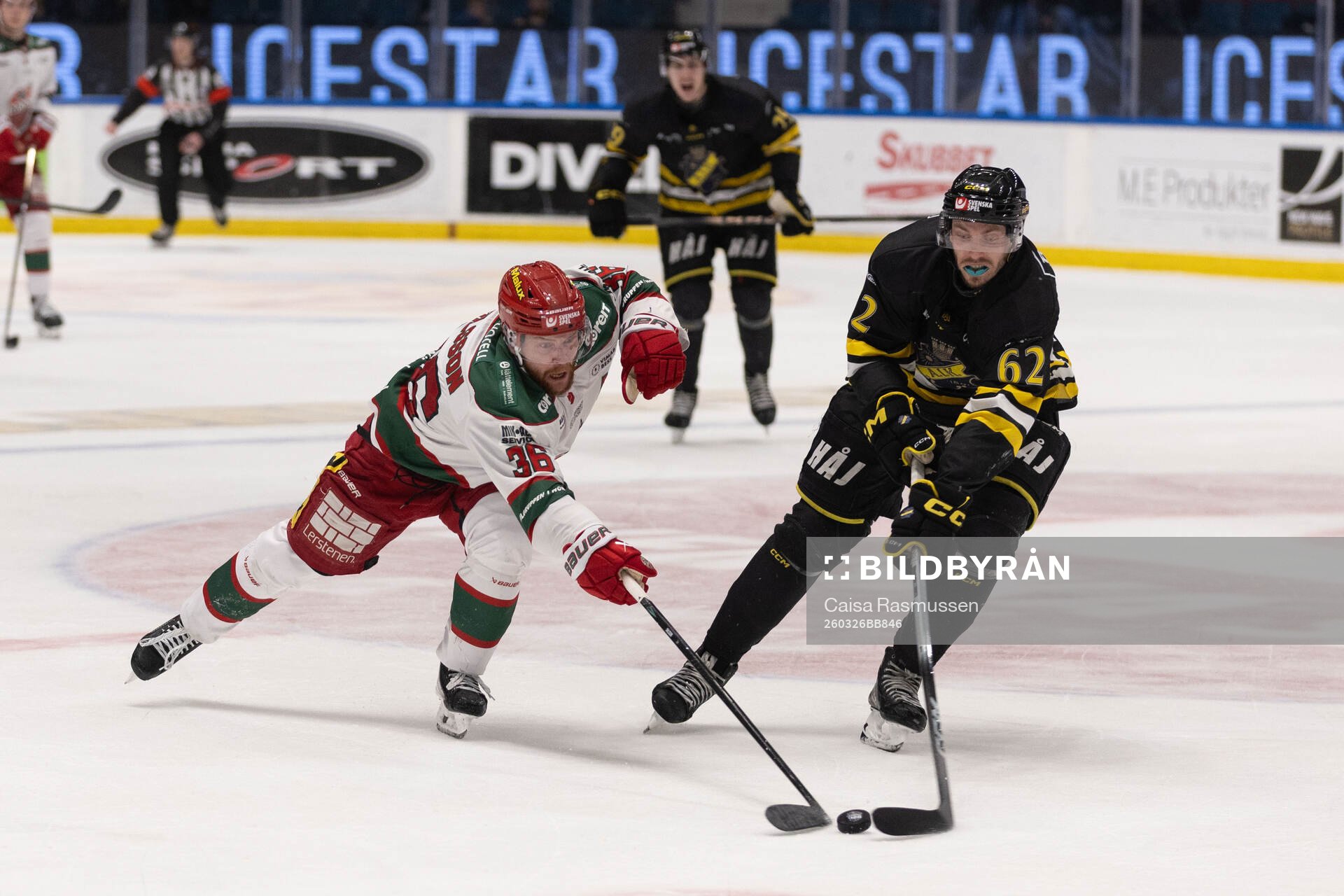 Modos Sebastian Ohlsson och AIKs Simon Åkerström