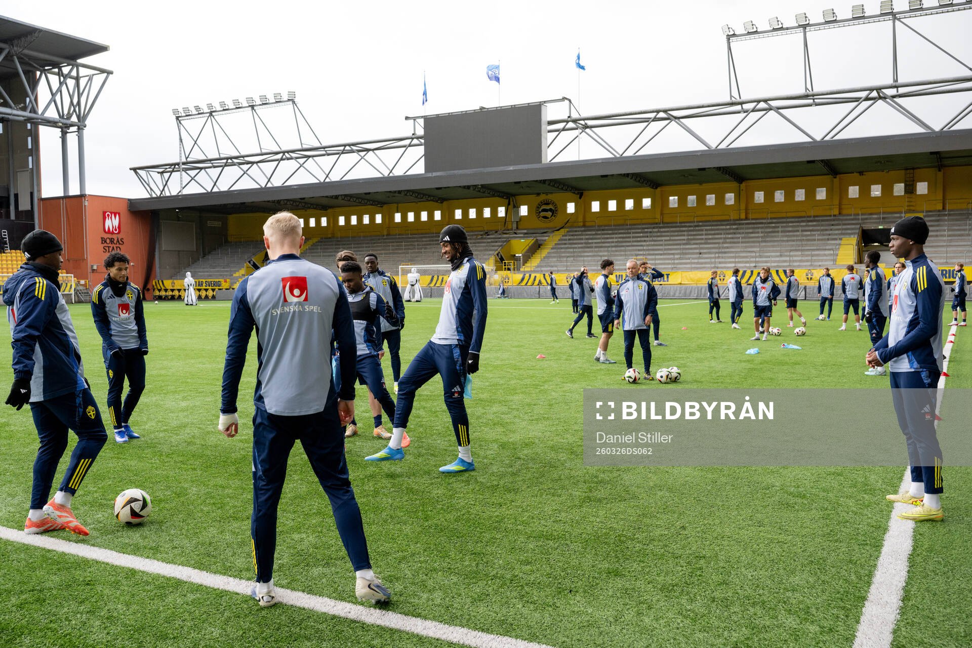 Momodou Sonko, Jonah Kusi Asare of Sweden's U21 national