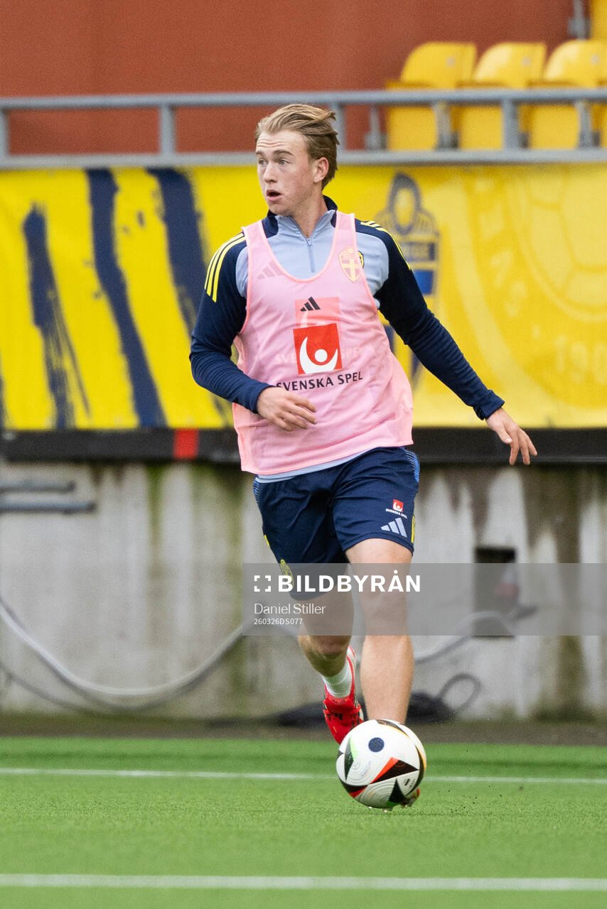 Noah Tolf of Sweden's U21 national football team