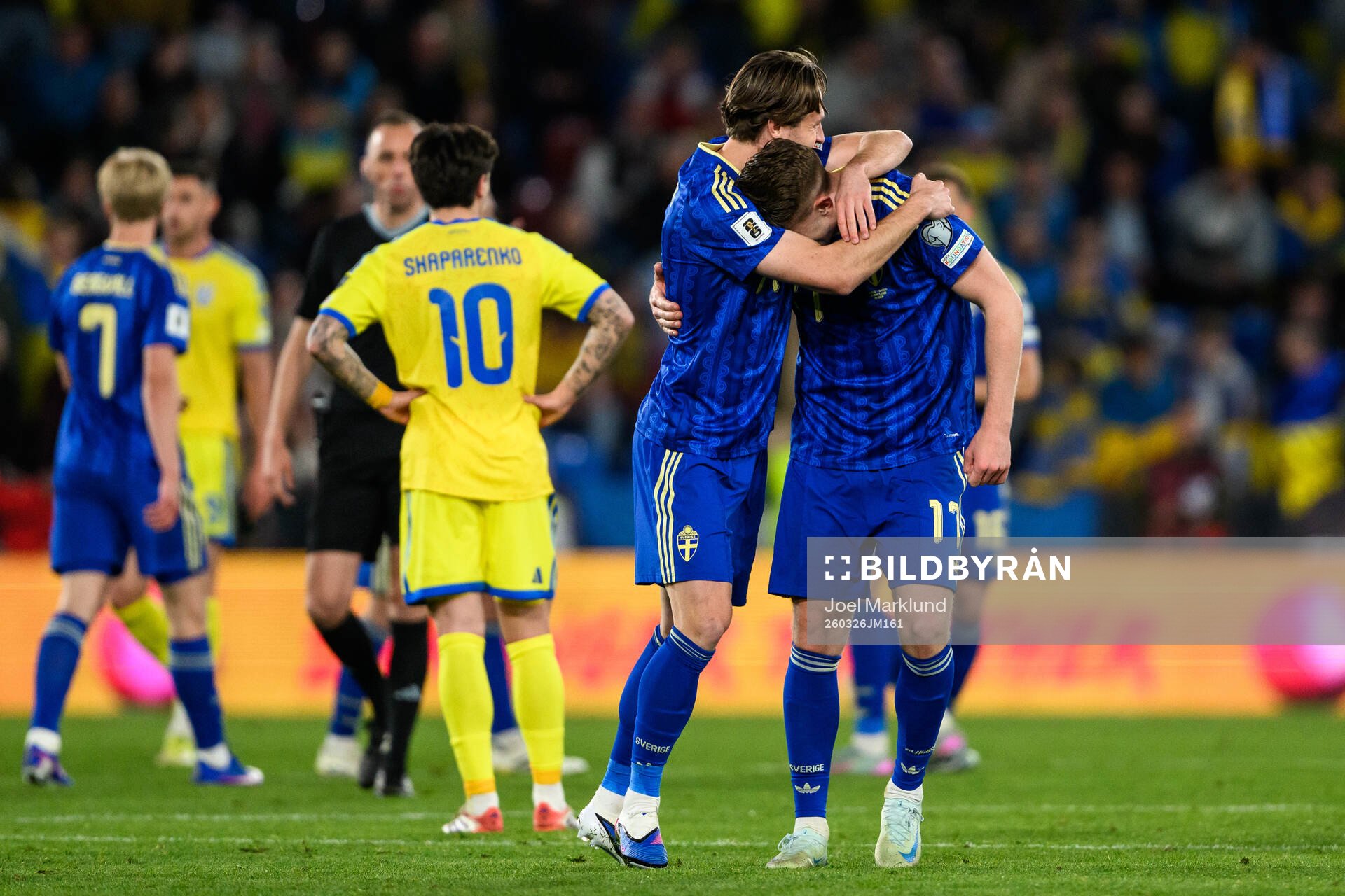 Mattias Svanberg and Viktor Gyökeres of Sweden celebrate