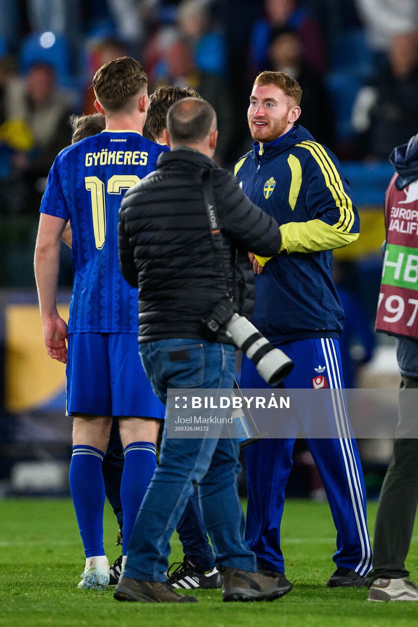 Viktor Gyökeres and Dejan Kulusevski of Sweden