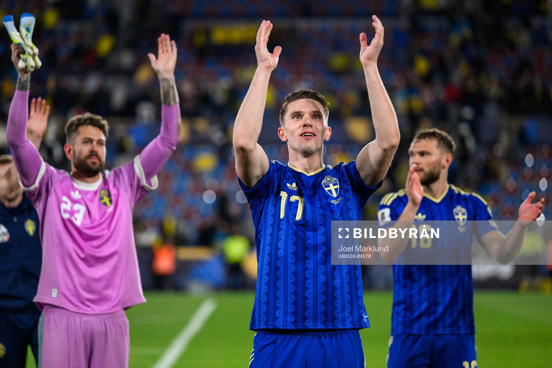 goalkeeper Kristoffer Nordfeldt, Viktor Gyökeres and